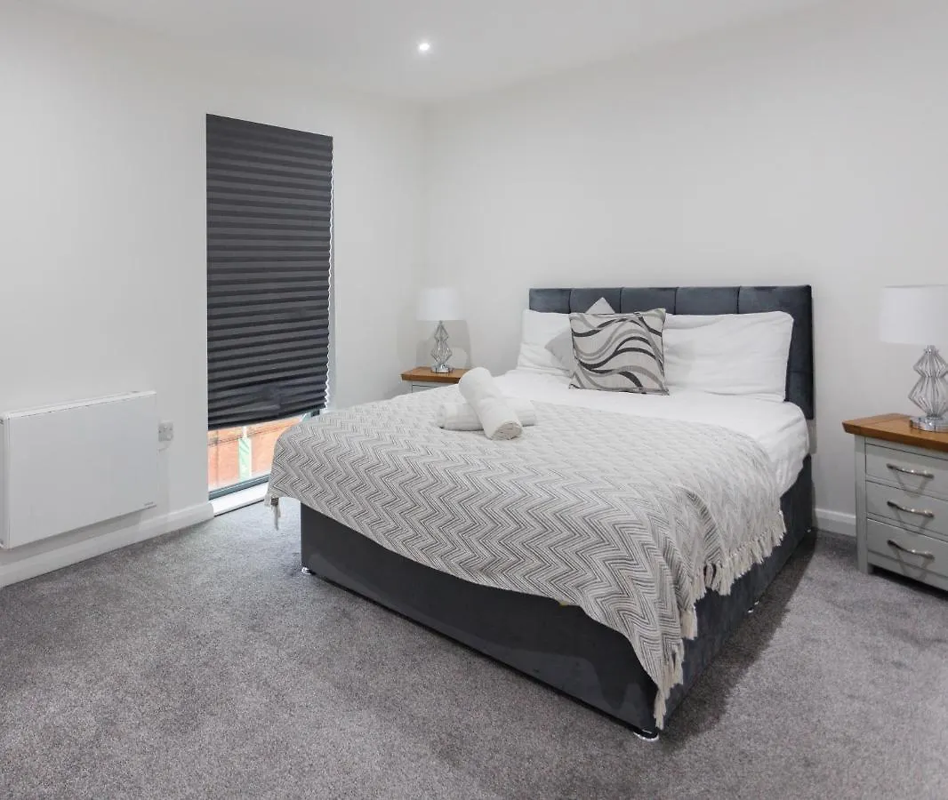 Modern 3 Bedroom Flat In Belfast City Center With Terrace 0*,  Reino Unido