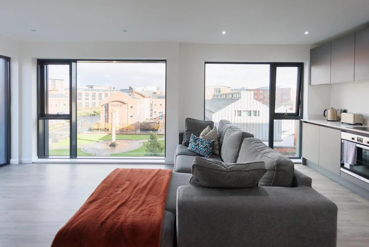 Apartmán Modern 3 Bedroom Flat In Belfast City Center With Terrace
